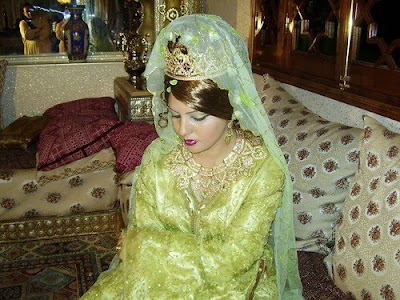 سحر التكشيطة المغربية  خضراء للعروس1